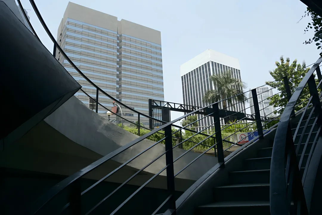 Exterior Architectural Features