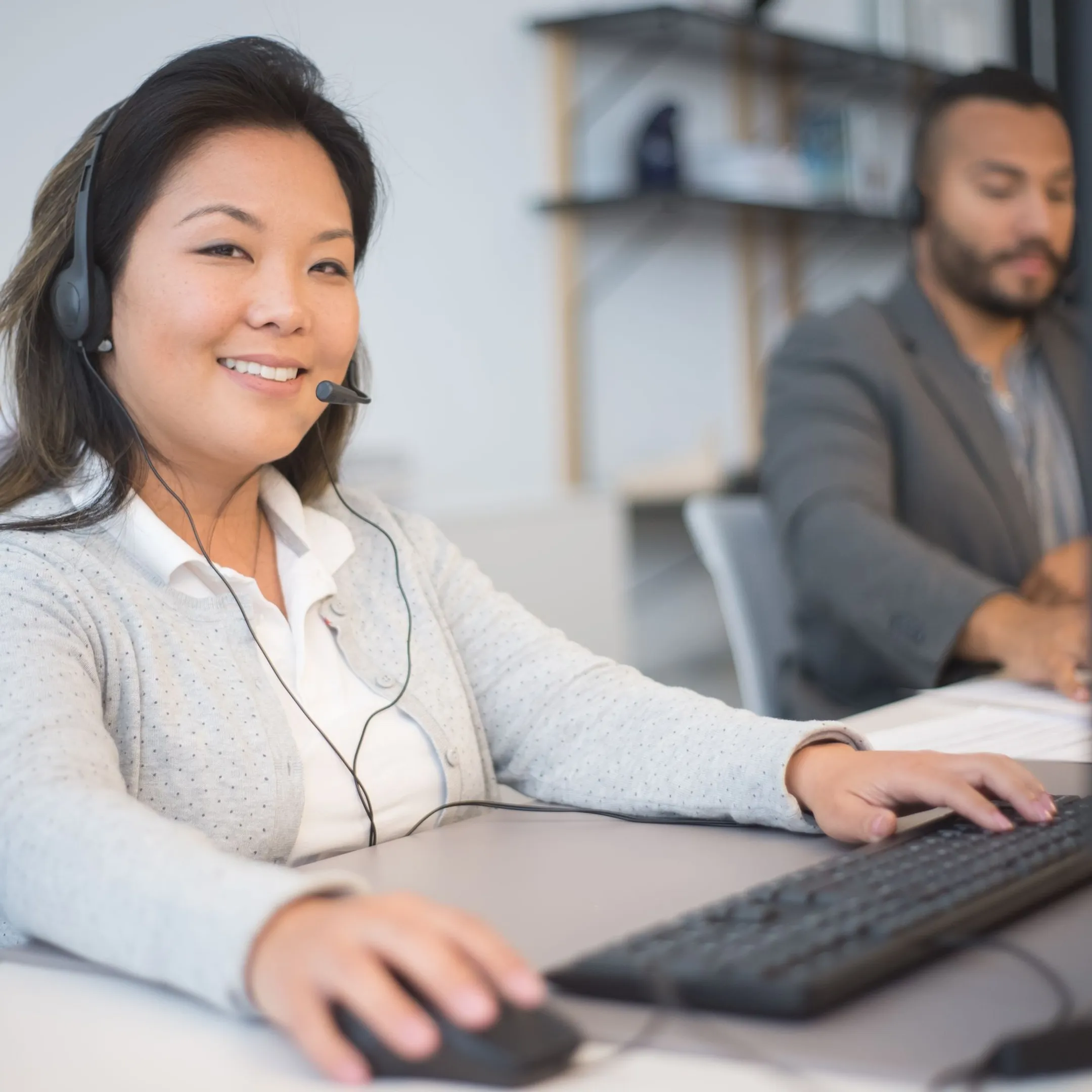 Customer service team using a private AI knowledge assistant