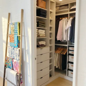 Luxury organized closet in a New York City home