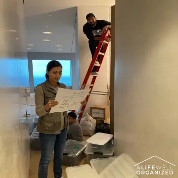 Organizer planning a downsizing move