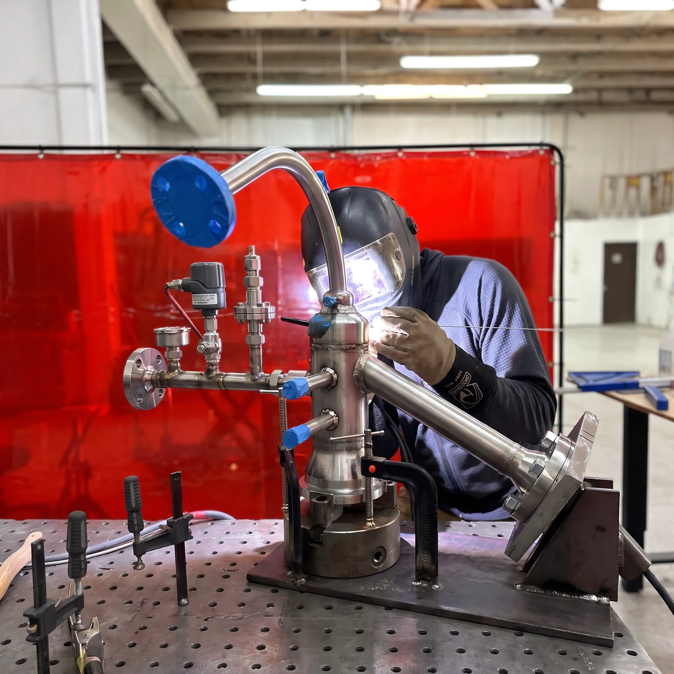 Precision welding on stainless steel chemical process equipment