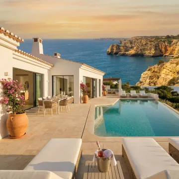 Tourism & Vacation Rental