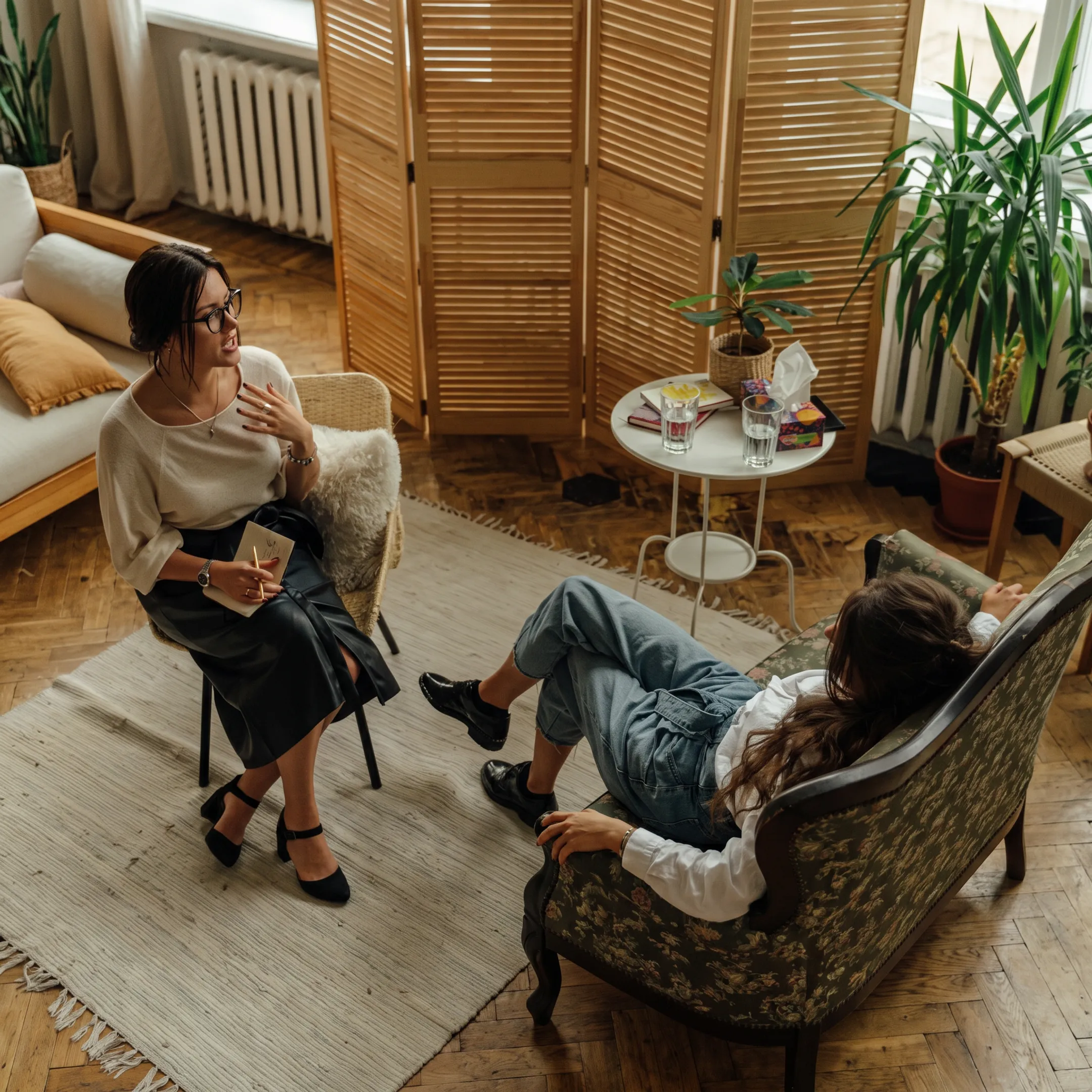 Adult client participating in a therapy group for co-occurring disorders