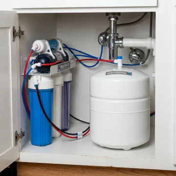 Under sink reverse osmosis water filter system
