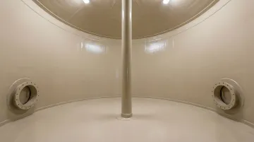 AmTech DuraChem and HydraStone protective tank lining system application on industrial pressure vessel