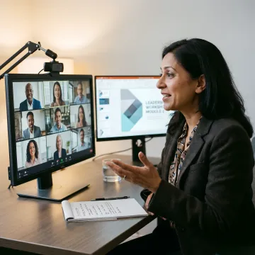 Online leadership coaching process