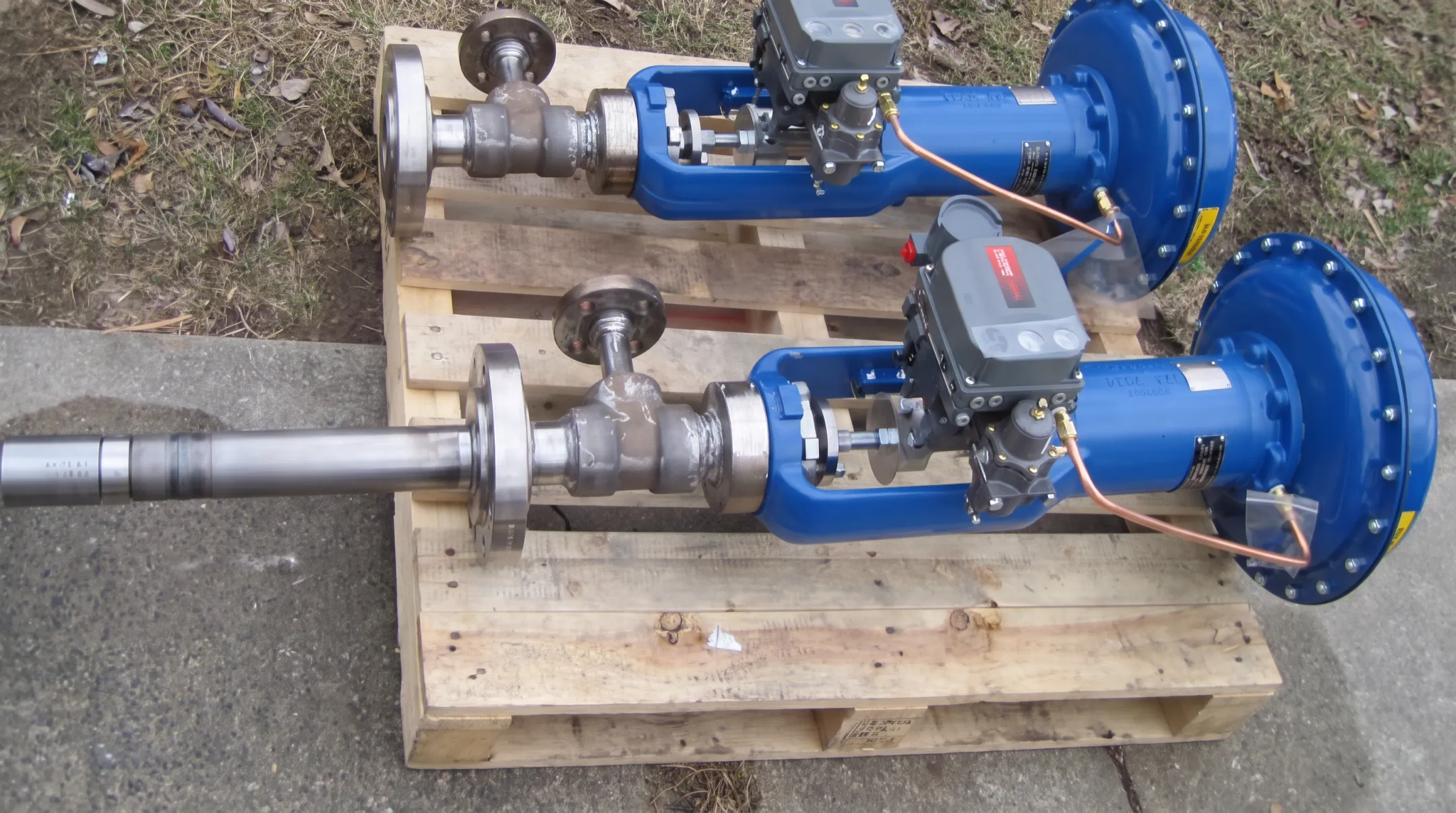 B-Tech LPD desuperheater assembly for large steam conditioning systems