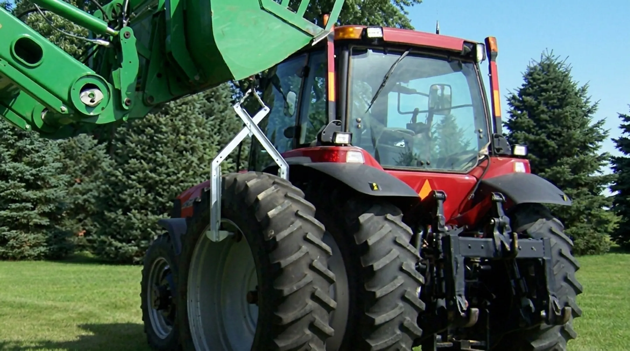EZ Dual Changer lifting agricultural tractor dual wheels safely