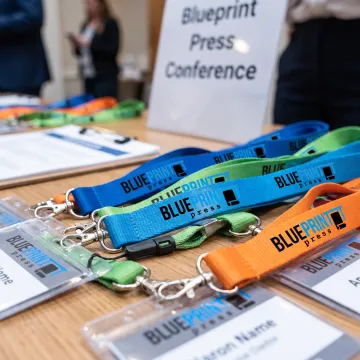 Custom logo lanyards with event badges