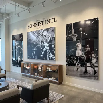 Branded retail display environment