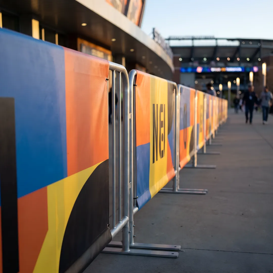 Barricade Banners Services