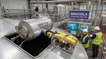 Bristola submersible ROV entering liquid storage tank through manhole entry system