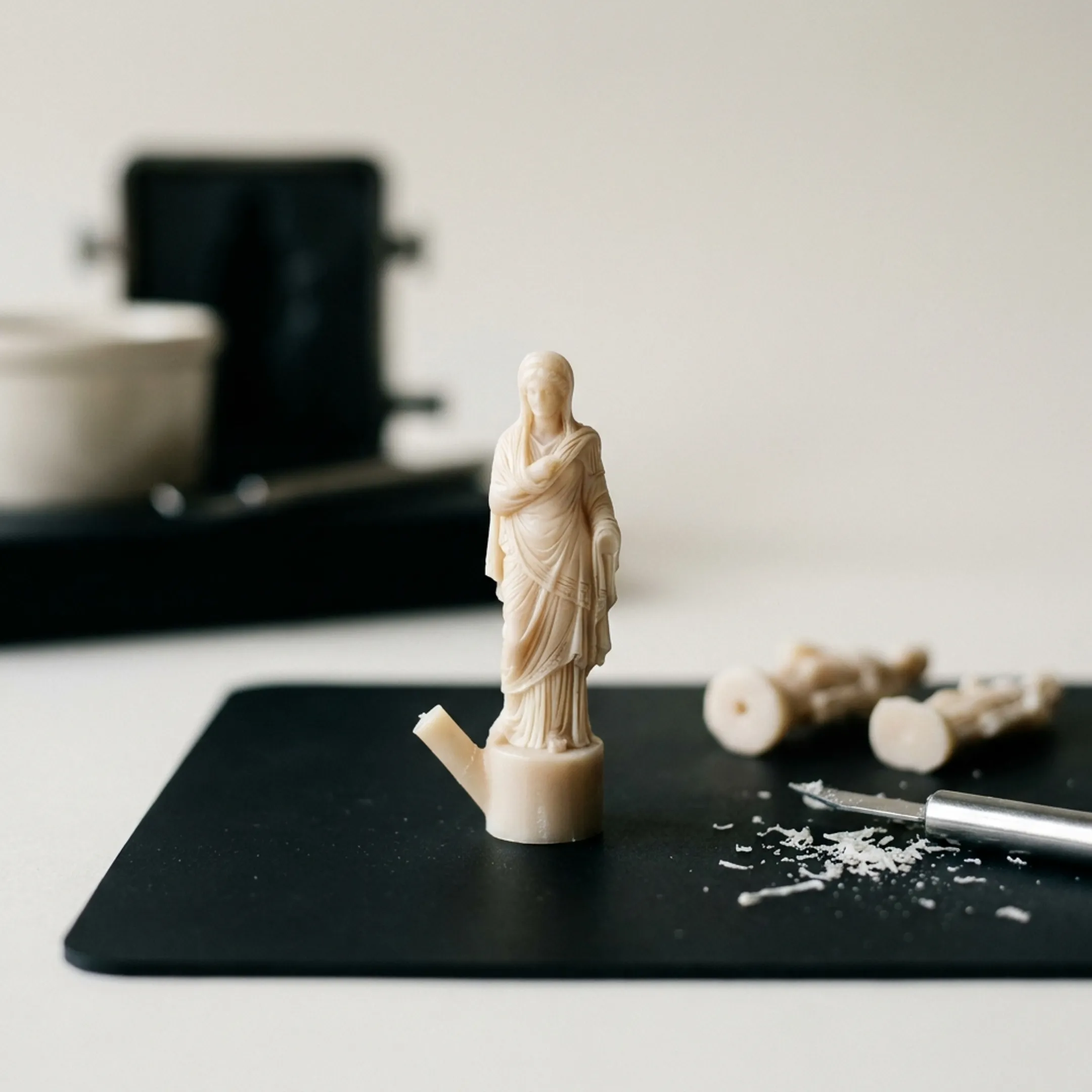 Art and Collectibles