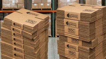 Weather-resistant corrugated cardboard boxes V3C and W5C stacked for storage