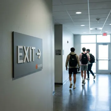 Education & Campus