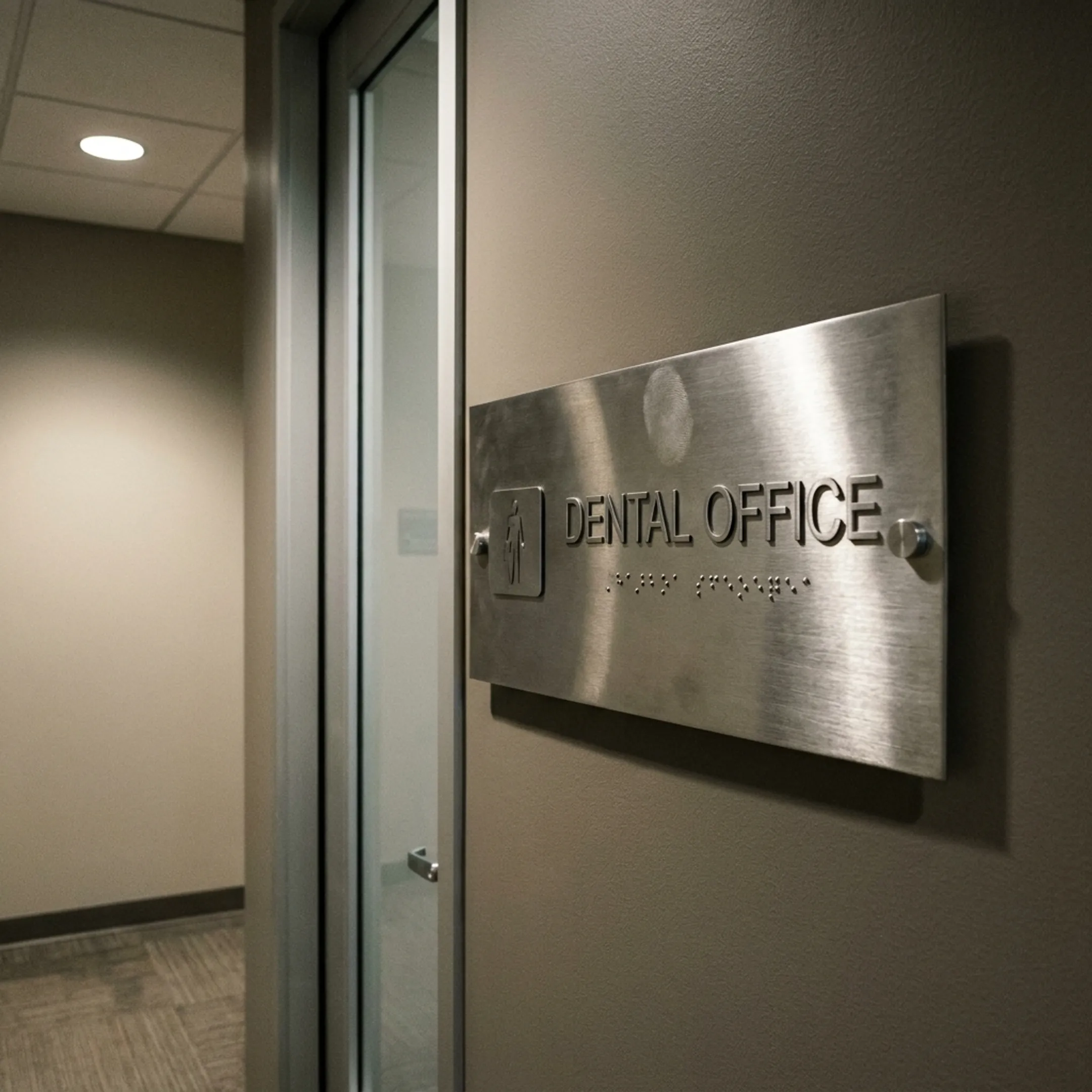 Specialty clinic signage