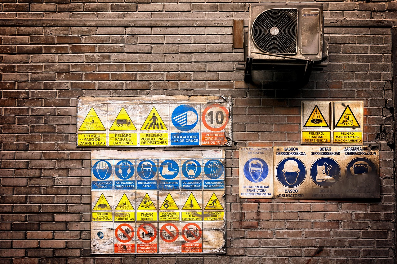Wholesale Safety & Regulatory Compliance Signs