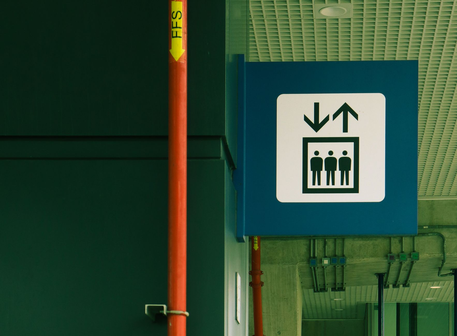 Wholesale Elevator Signs