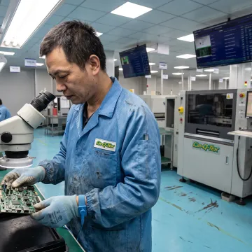 Advanced PCB Assembly Services for Complex Designs