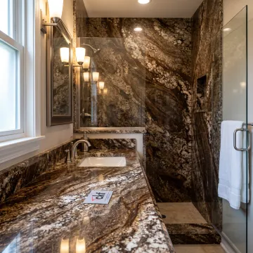 Bathrooms & Showers