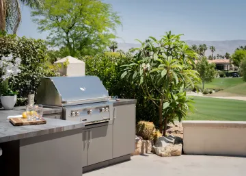 Residential Outdoor Kitchens