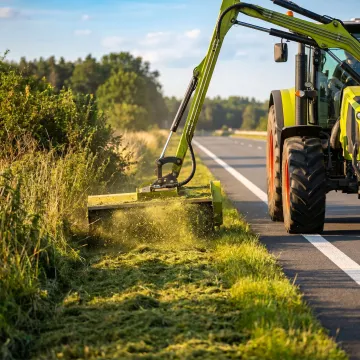 Roadside & Right-of-Way Maintenance