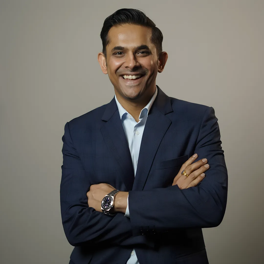 Portrait of BK Bhate, Co-Founder and Technology Advisor at Cloudtech