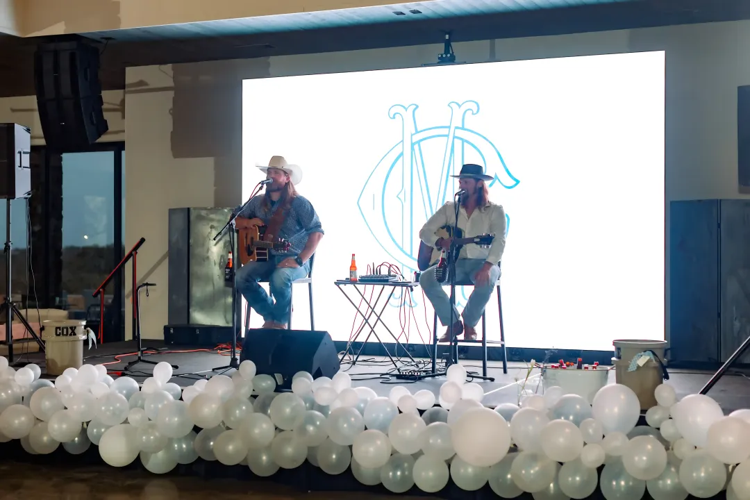Live Events & Entertainment