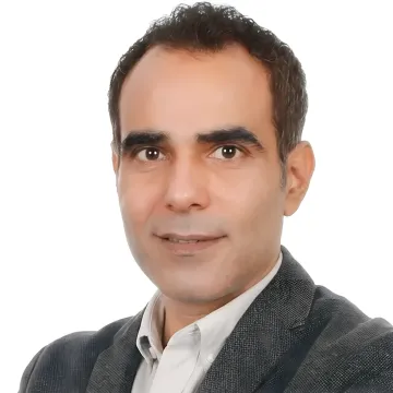 Portrait of Vijender Kapoor, Managing Partner at Colab91