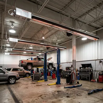 Ceiling-mounted propane radiant shop heater