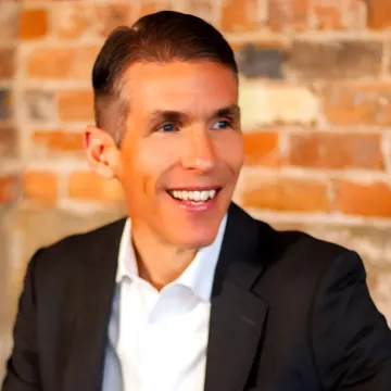 Portrait of Dave Johnson, Chief Operating Officer of Commercial Funding Partners