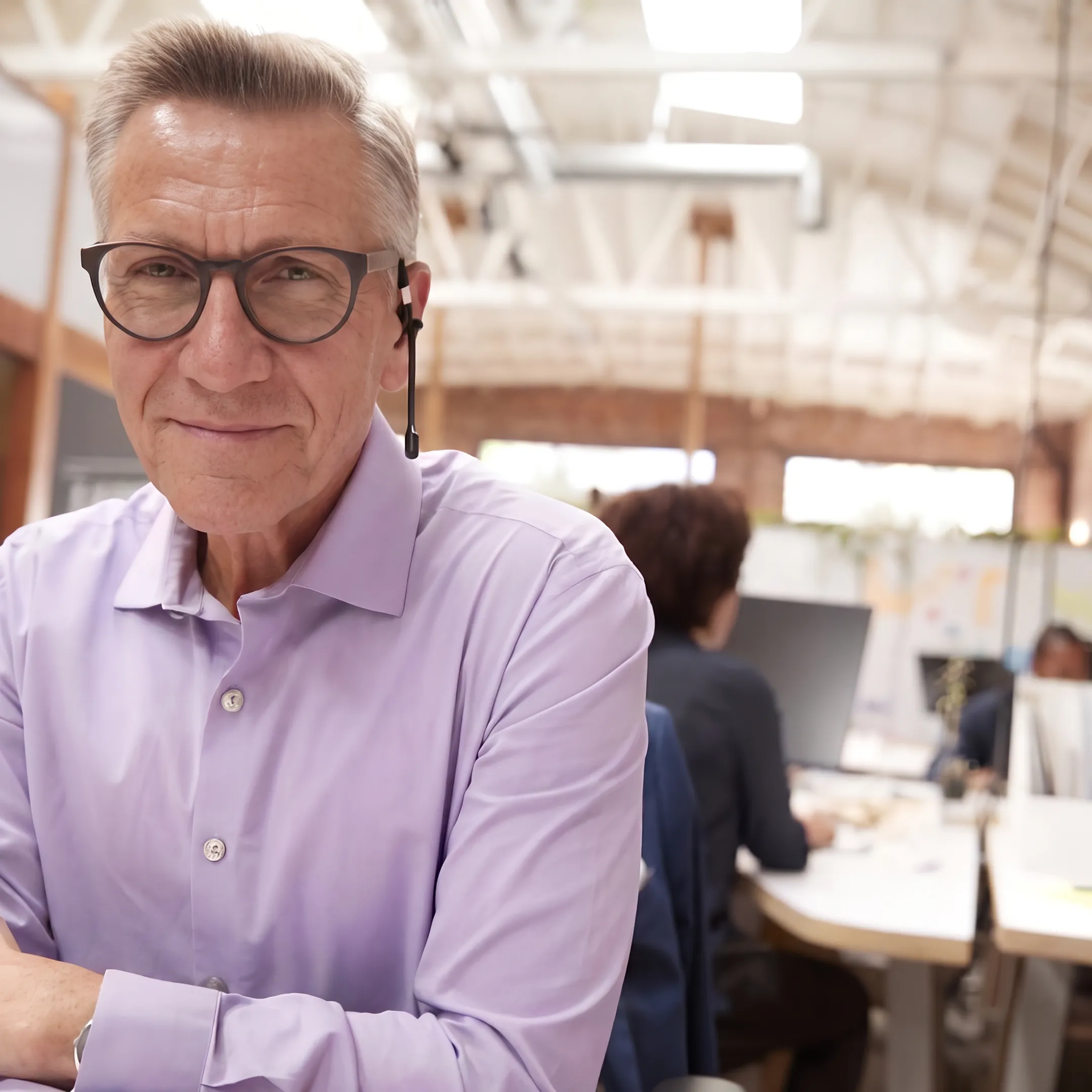IT support professional practicing active listening during a customer conversation