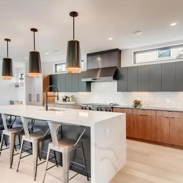 Affordable kitchen remodel with custom cabinets