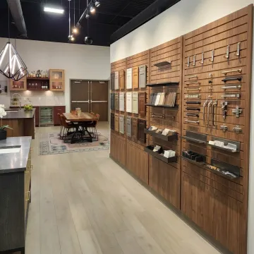 Custom slatwall retail display panels