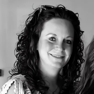 Portrait of Serena McGuire, Project Manager at Concept 32 Custom Cabinet Studio