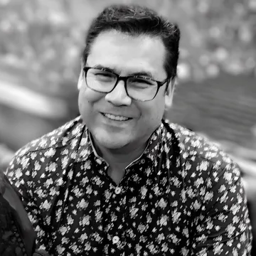 Portrait of Jay Hawkinson, Marketing Director at Concept 32 Custom Cabinet Studio