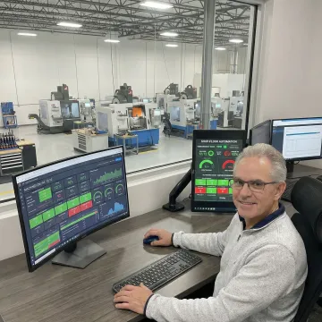 Shop-floor automation software managing multiple CNC machines simultaneously