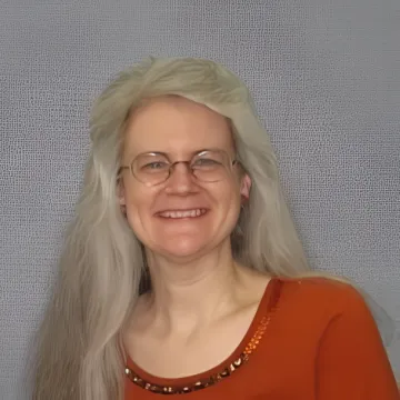 Kellyanne Gottschalk, Internal Systems Manager at Criterion Precision Machining