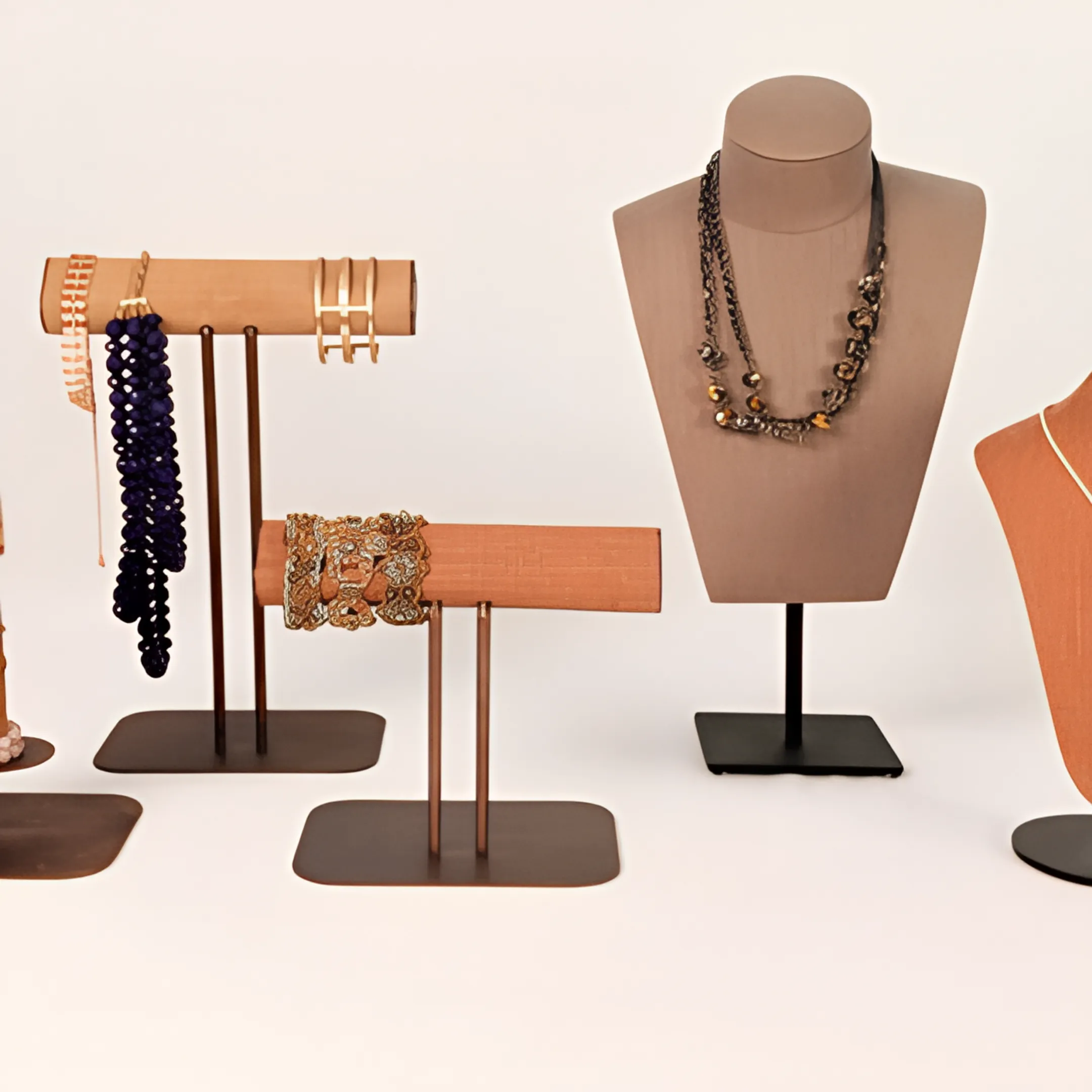 Jewelry & Accessories