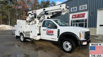 Versalift VST-47-MHI aerial bucket truck mounted on Ford F-550 4x4 chassis