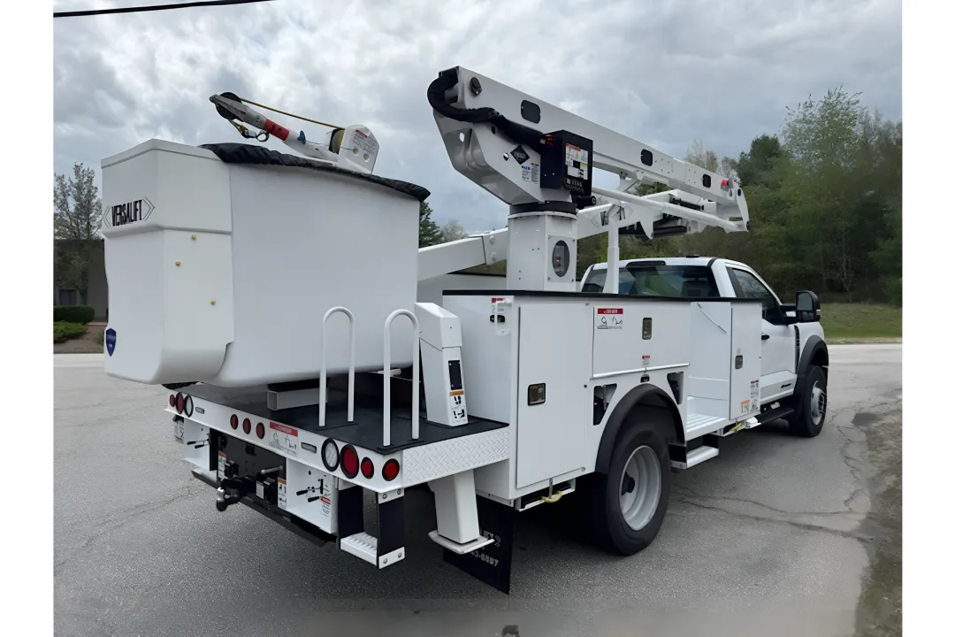 2026 Versalift VST-55-HDI Bucket Truck 59' Working Height Non-CDL Ford F-600 4X4