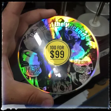 Music & Entertainment