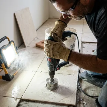 Residential & Commercial Tile Installation