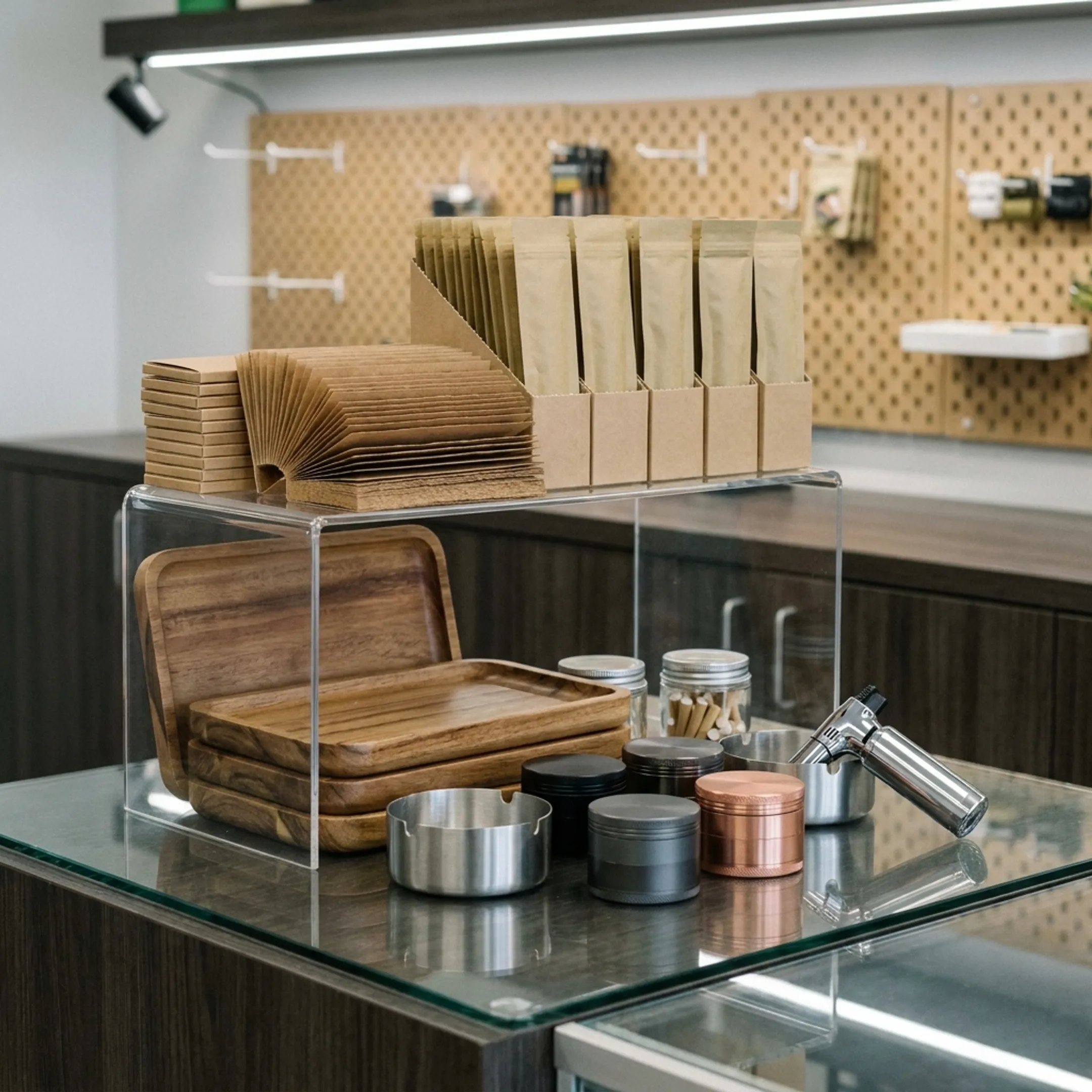 Smoke shop rolling accessories display