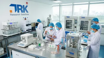 DRK Research Solutions laboratory team conducting formulation and stability testing