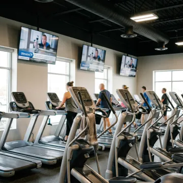Gym TV advertising shown on fitness club screens