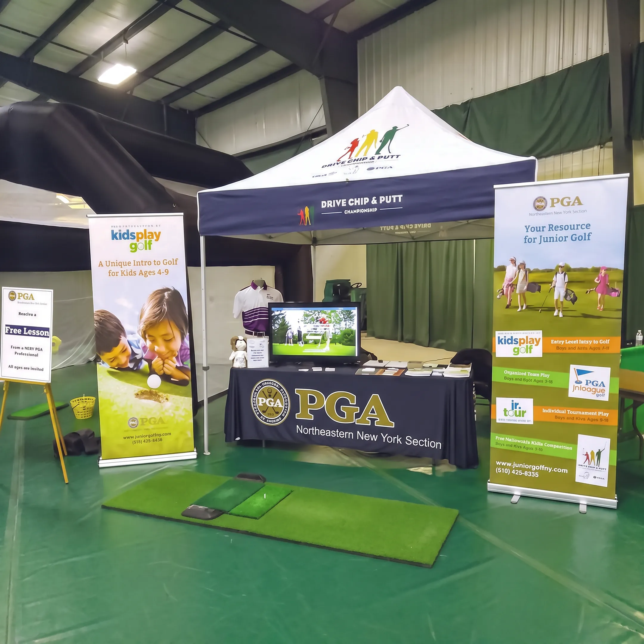 Tension Stretch Fabric Displays
