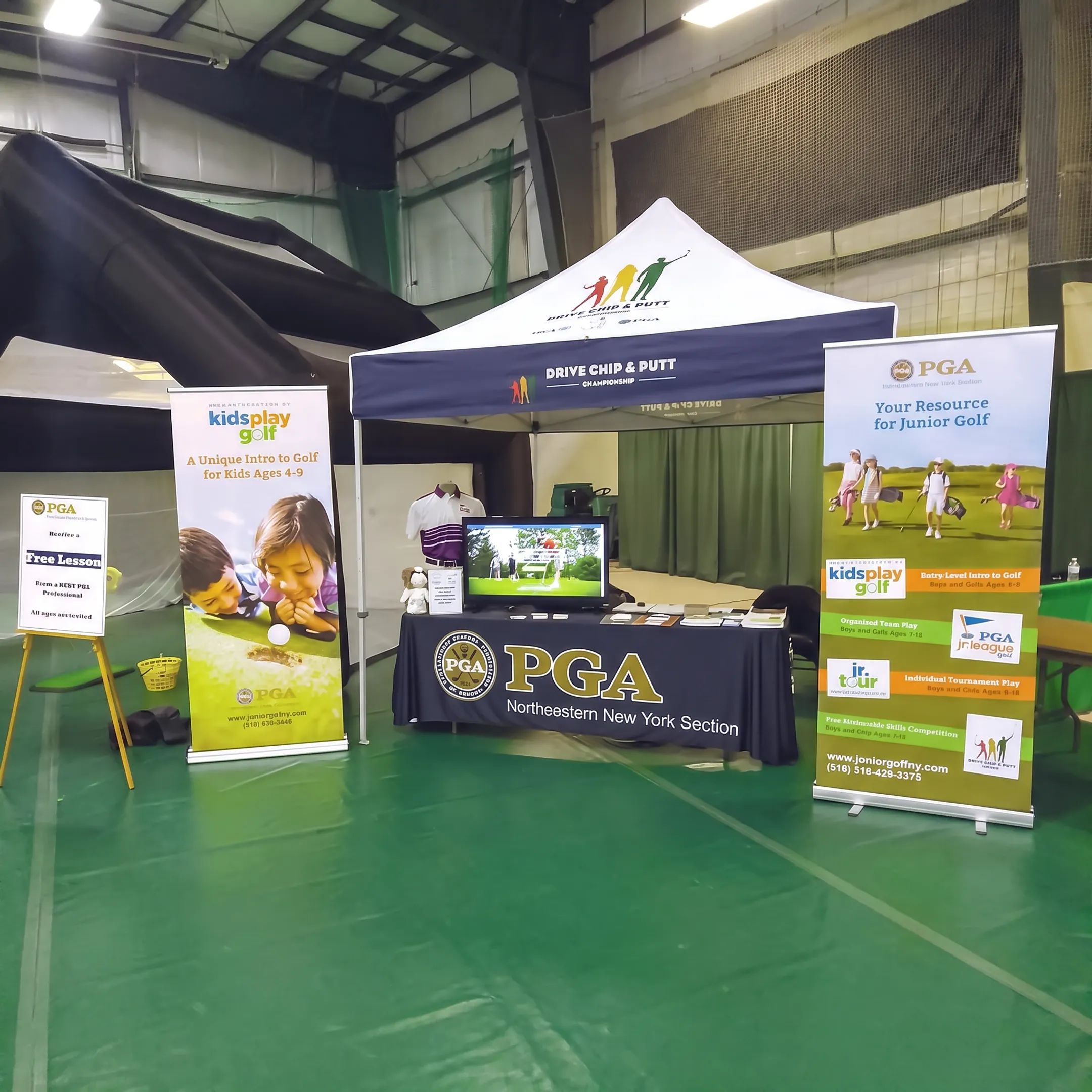 Deluxe Retractable Banner Stands