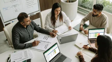 Elexes ISO 13485 consulting team conducting QMS gap analysis documentation review