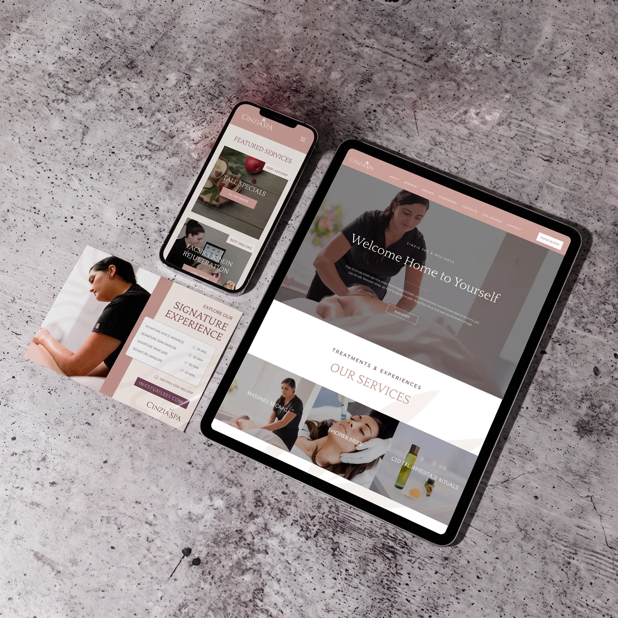 Consultant presenting e-commerce paid search strategy and conversion recommendations